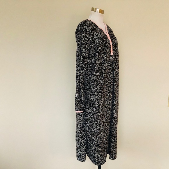 Nightgown Medium CELESTIAL DREAMS Dark Gray Pink Long Sleeves Cold Weather Gown - Picture 3 of 8